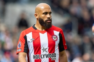 华体会体育-喀麦隆助理教练:姆贝莫对转会如此拖沓很沮丧,他确实想去曼联