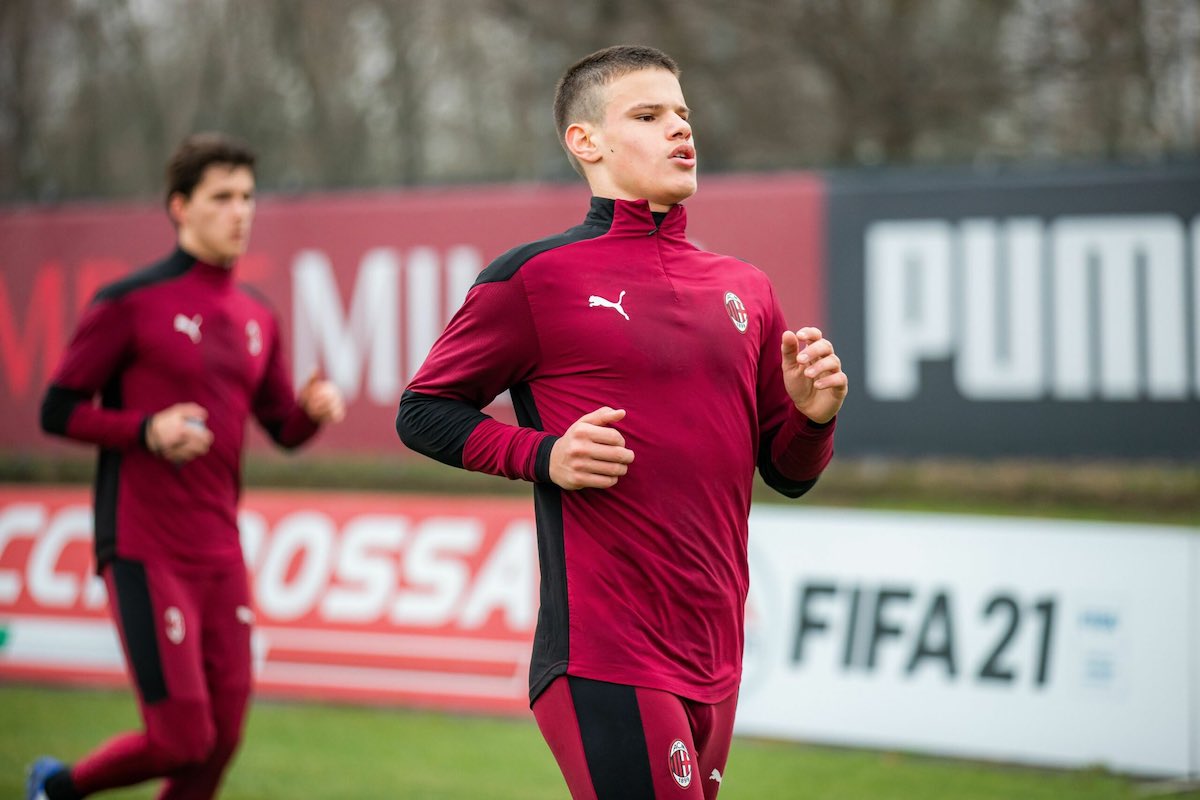 华体会官网-墙倒众人推！ 科尔克兹：离开米兰是我做的最重要决定