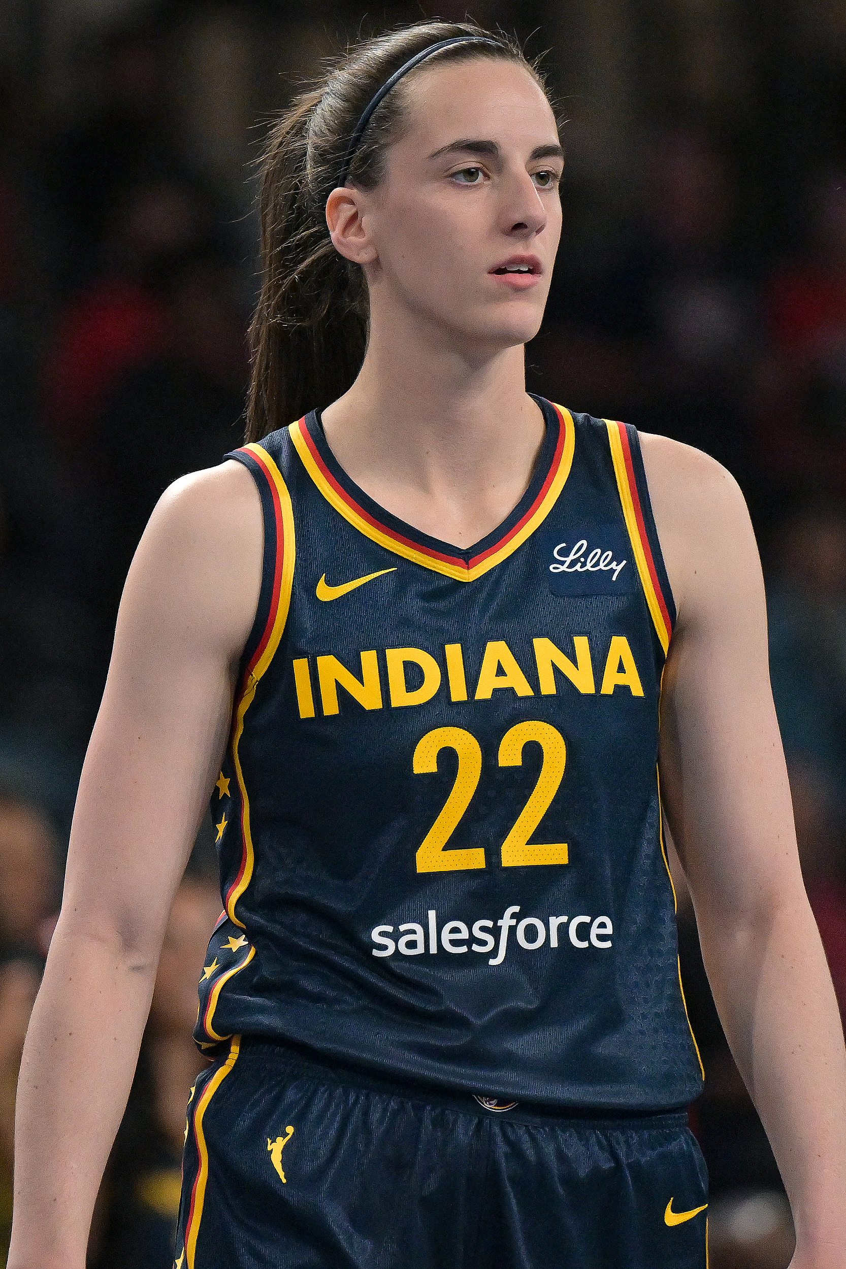 华体会体育-手感持续低迷！美媒调侃克拉克生涯第二年就成本·西蒙斯了