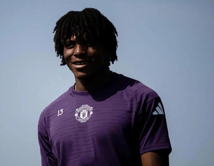 华体会官方-曼联后卫多尔古谈霍伊伦离队：足球世界永远无法预知