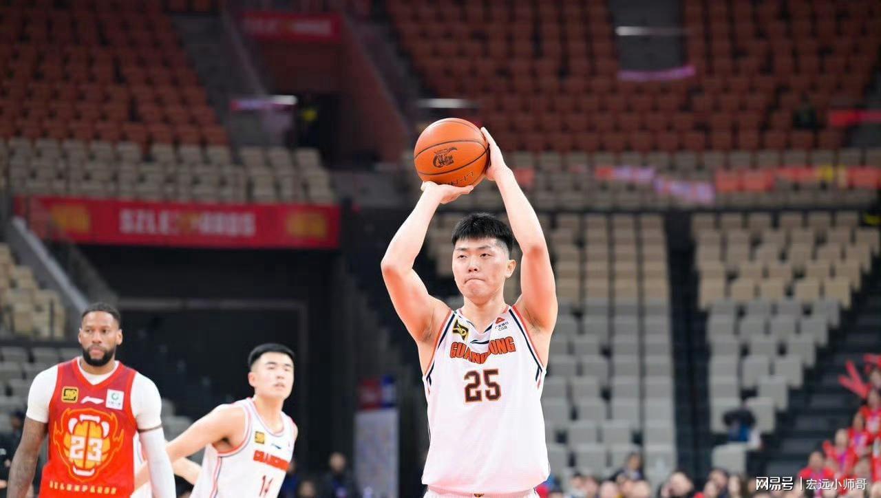 星锐赛MVP仅出场7分钟，反观张皓嘉却深受器重，杜锋为何出此昏招